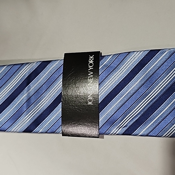 Jones New York Men's Silk Tie 👔 - Picture 4 of 7
